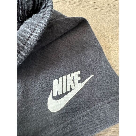 Nike /sofee girls shorts Sz 5 black/white/gray- knit athletic - pull on lot of 2 - Picture 5 of 7